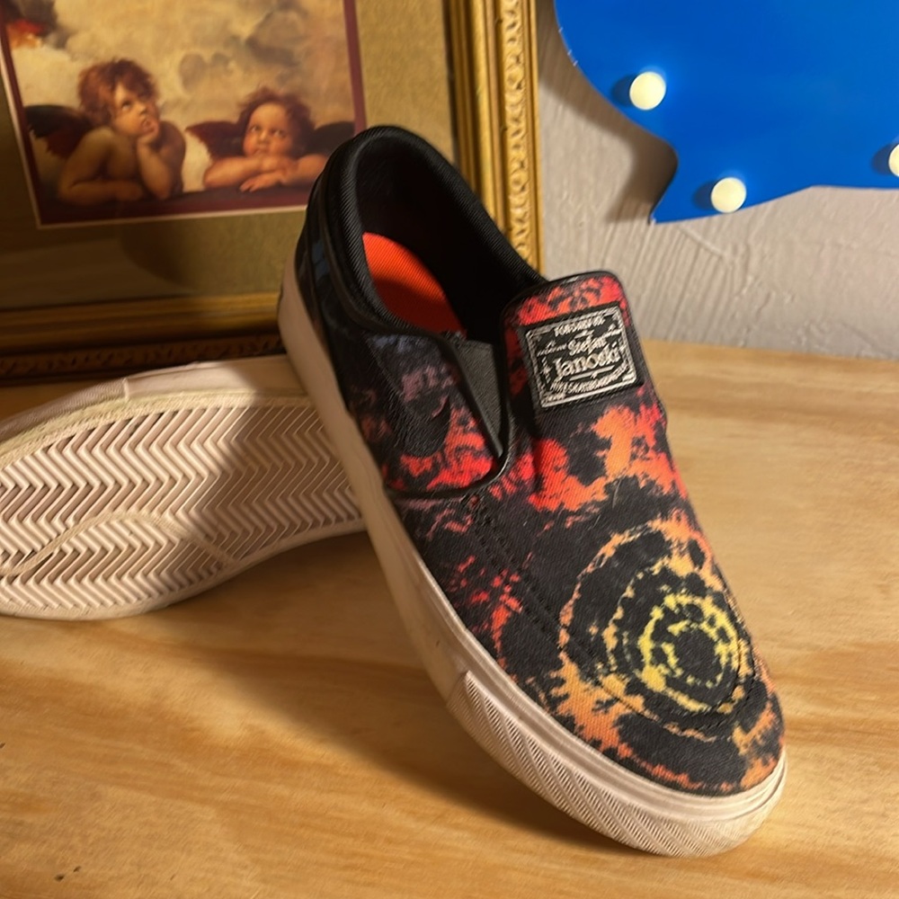 Kids Nike skate shoes. Stefan Janoski. 6M